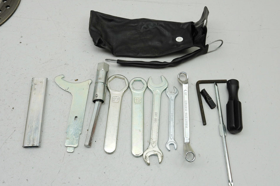 HONDA CBR 600 F PC41 ABS Herramientas de a bordo