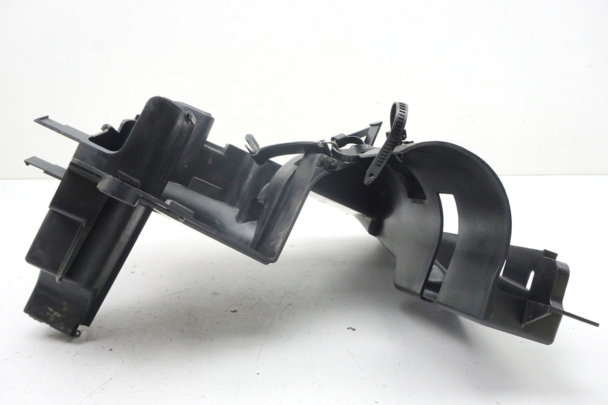 YAMAHA XVS 1100 VP05 DRAG STAR Inner Fairing Cardan Shaft Cover Holder