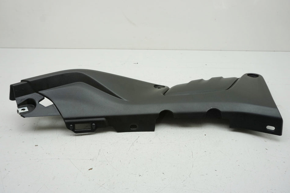 YAMAHA MT 125 A RE39 Tapa lateral derecha Cubierta Asiento Carenado