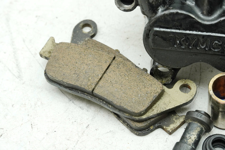 KYMCO XCiting 500 i RFBT70040 pinza de freno derecha