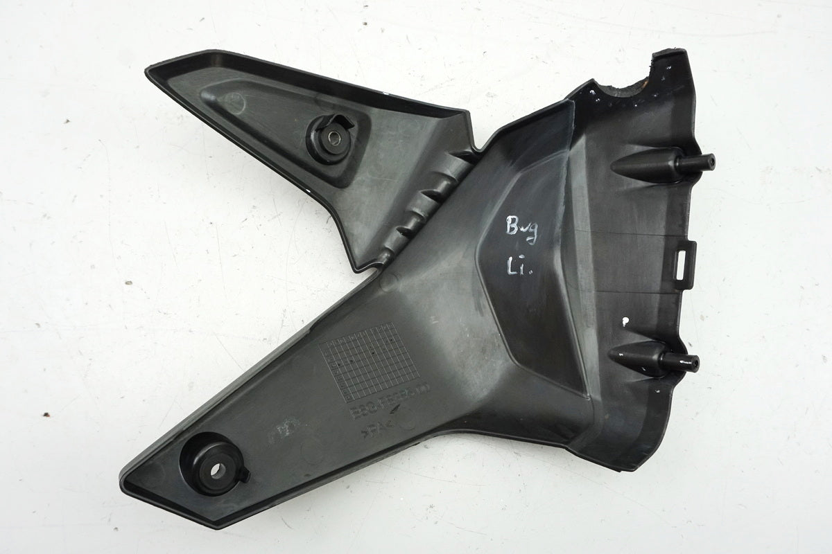 YAMAHA MT 125 A RE39 Fairing Lower Left Bug Spoiler Cover Panel