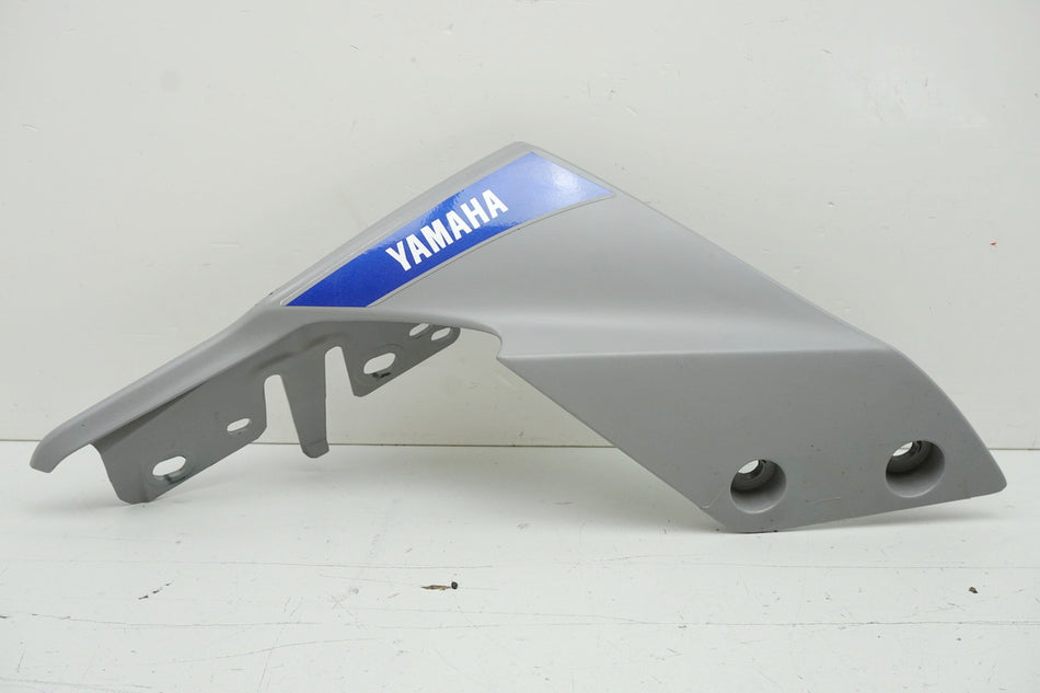 YAMAHA MT 125 A RE39 Carenado trasero derecho Tapa cubierta embellecedor carenado