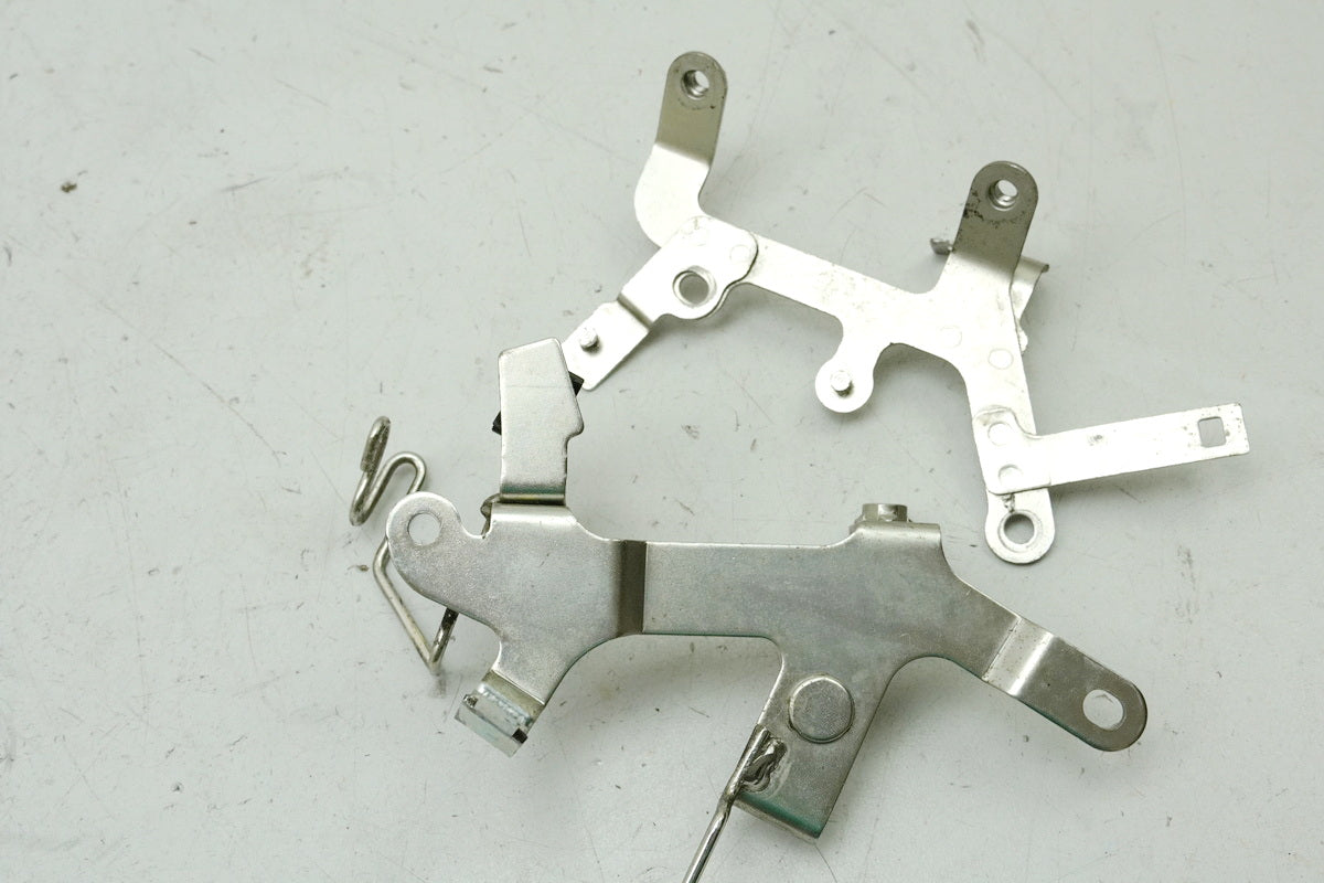 HONDA CBF 1000 FA SC64 Halterung Zündspulen Halter Zündspule Halteplatte