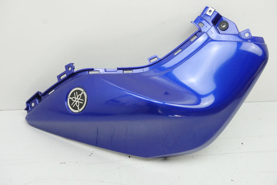 YAMAHA MT 125 A RE39 Verkleidung Tank rechts Abdeckung Cover Blende Tankcover