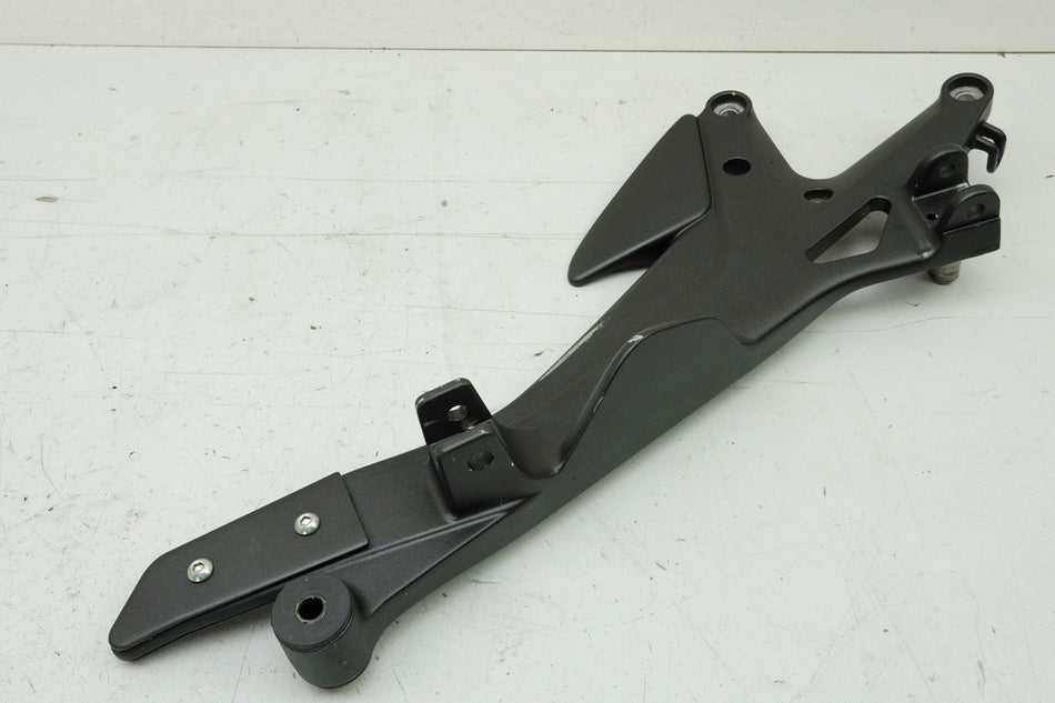 HONDA CBF 1000 FA SC64 Fußrastenplatte rechts Halter Fußraste 50650-MER-D02ZD