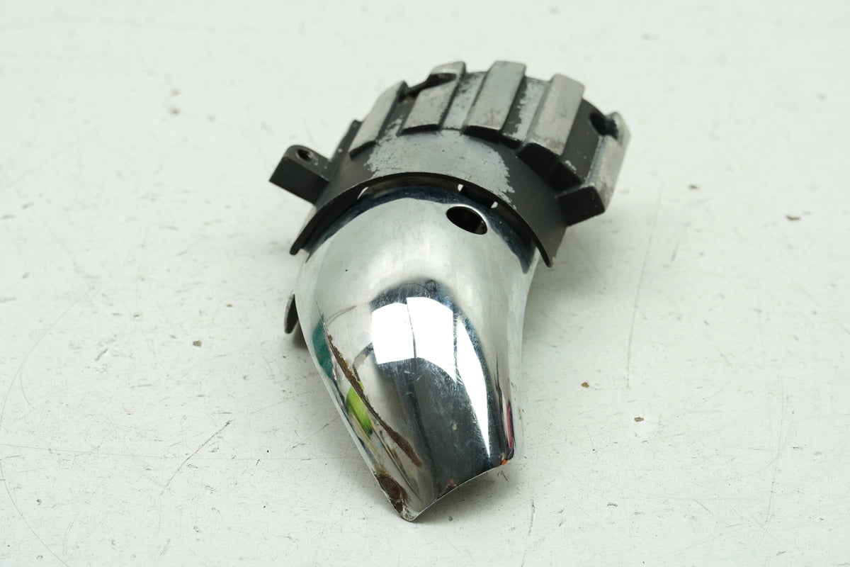 YAMAHA VMX-12 VMAX 1200 2WE Cover Manifold Rear Right Trim Flange Cover