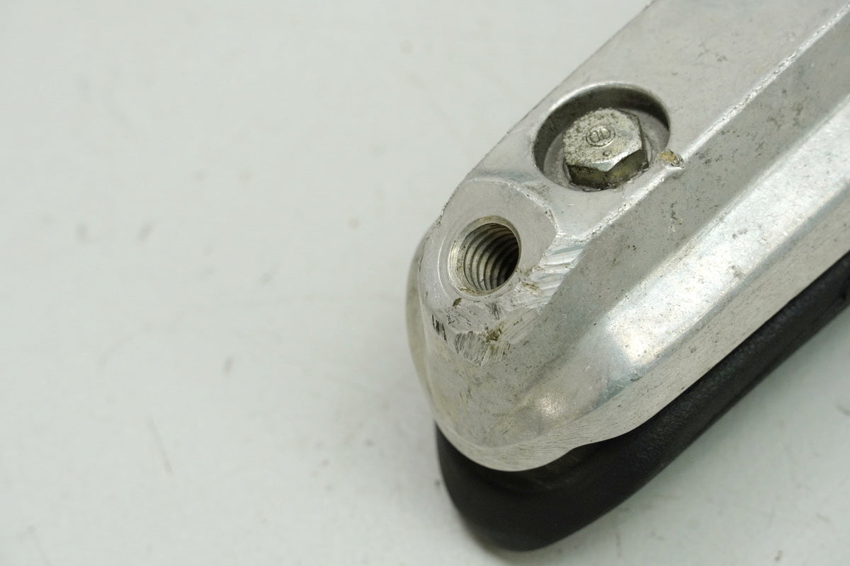 HONDA CBF 1000 FA SC64 Fußraste Fahrer links (für Fußrastenplatte Halter)