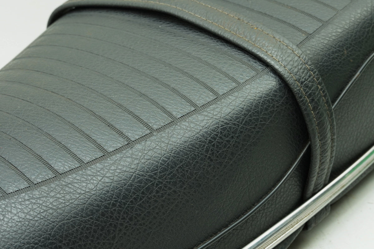 YAMAHA DS7 250 Asiento original del conductor