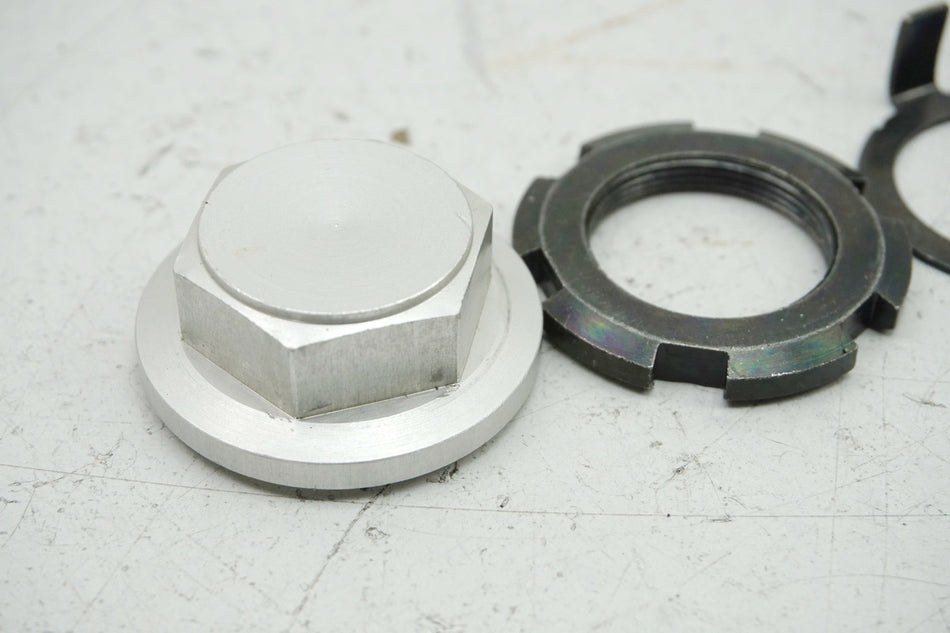 YAMAHA MT 125 A RE39 Tuerca de seguridad Tija superior Horquilla Tornillo