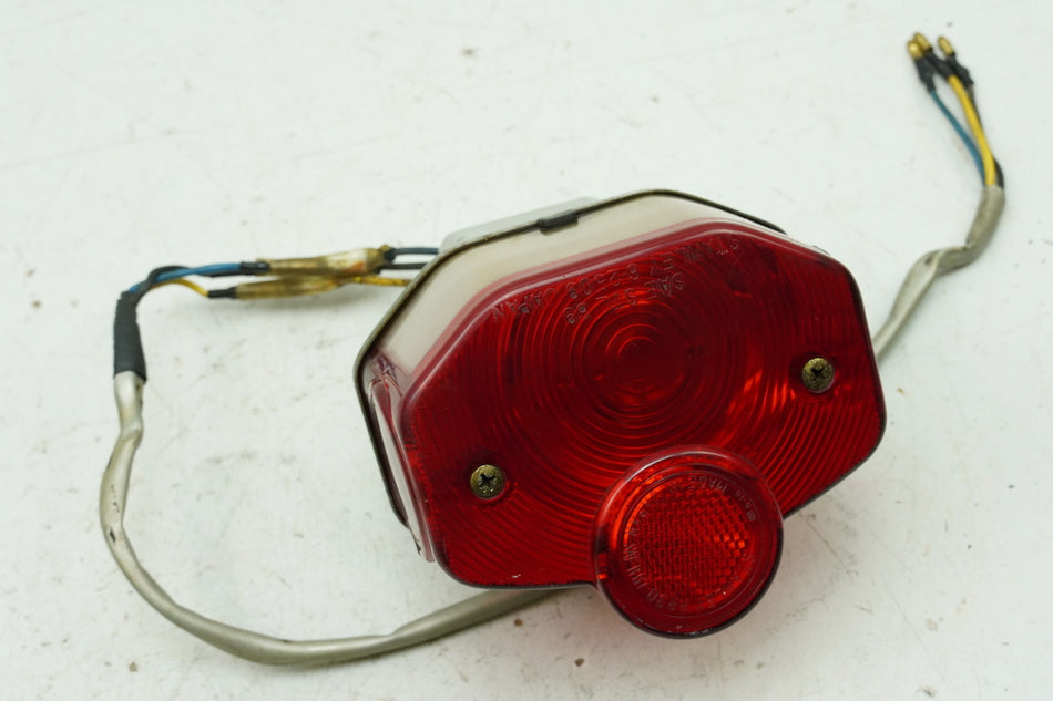 YAMAHA DS7 250 Luz trasera original Lámpara Piloto trasero