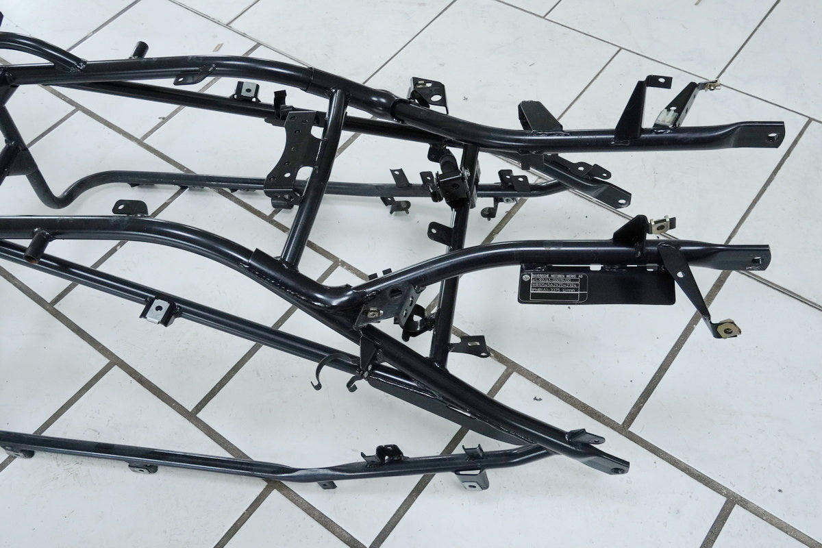 BMW K 1200 LT A K2LT Subchasis trasero, sin accidentes, bastidor auxiliar (para bastidor)