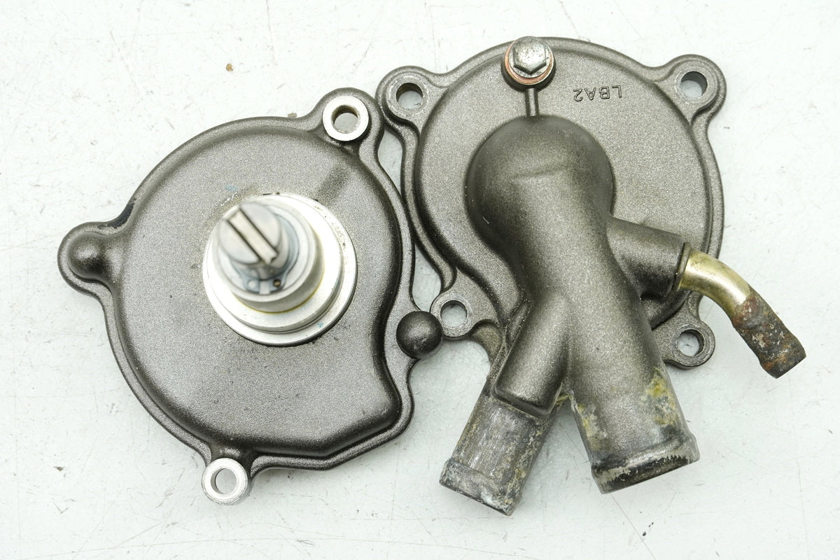 KYMCO XCiting 500 i RFBT70040 Bomba de agua Tapa del motor Cubierta del motor Bomba de agua