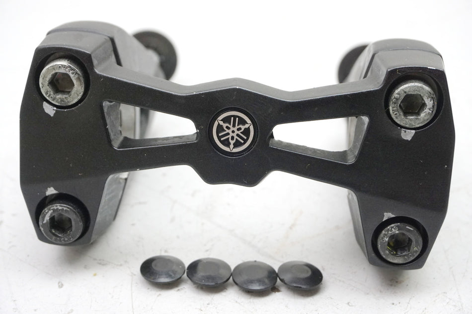 YAMAHA MT 125 A RE39 Abrazadera superior manillar Riser Soporte manillar