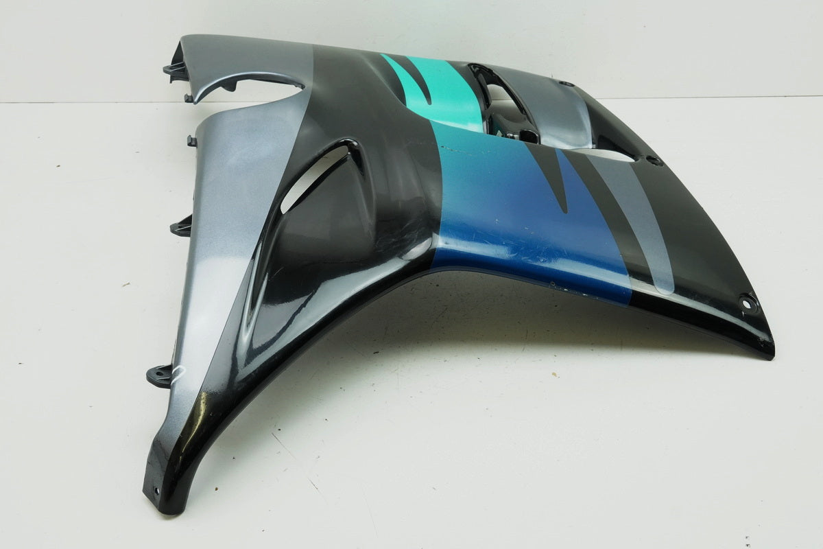 HONDA CBR 1000 SC24 Side Fairing Right Cover 64320-MZ2A-0000