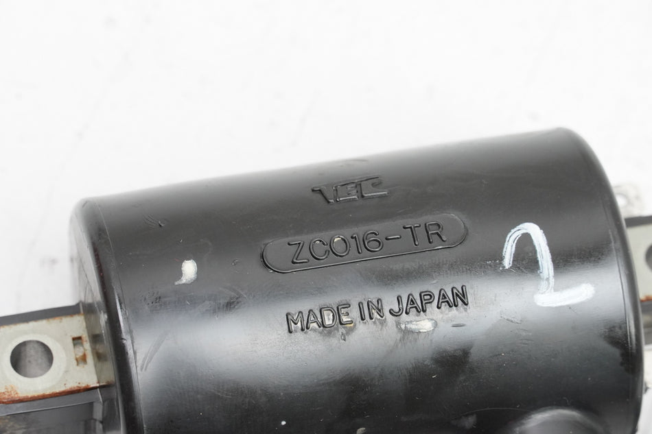 KAWASAKI VN 750 A-D Vulcan Twin bobina de encendido delantera derecha con capuchón de bujía 14061 km