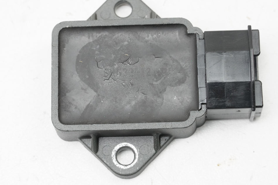 HONDA CB 500 PC26 Regulador de voltaje Rectificador