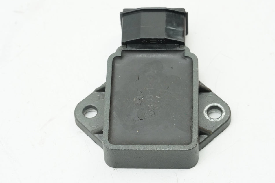 HONDA CB 500 PC26 Regulador de voltaje Rectificador