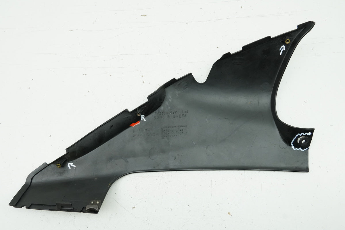 HONDA CBR 1000 SC24 VERKLEIDUNG BUG RECHTS ABDECKUNG COVER BUGSPOILER