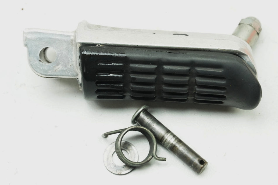 HONDA CB 500 PC32 Estribera delantera derecha Conductor Footrest