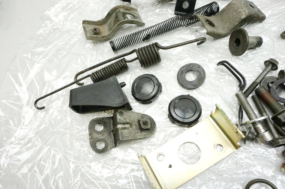 SUZUKI GSX 600 F AJ Schrauben für Verkleidung & Kleinteile 98-02
