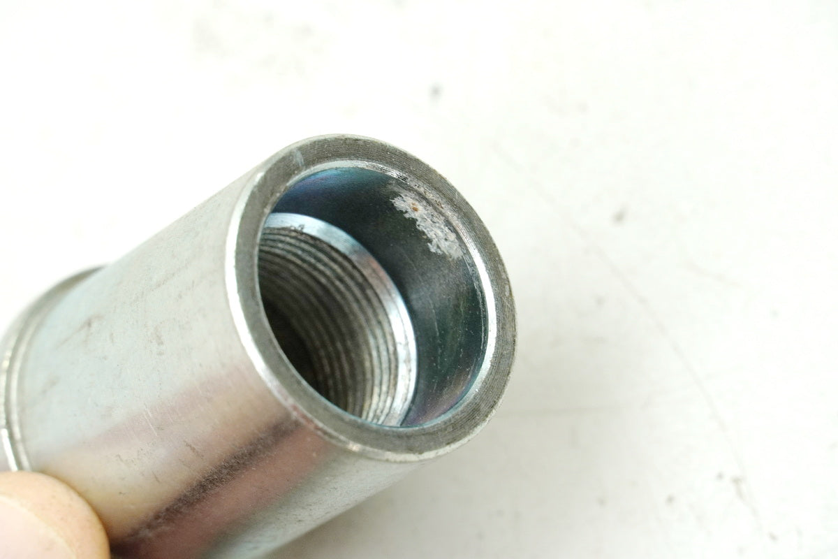KAWASAKI ZX-6R ZX600G Front Axle Nut (Front Wheel Axle) 98-99