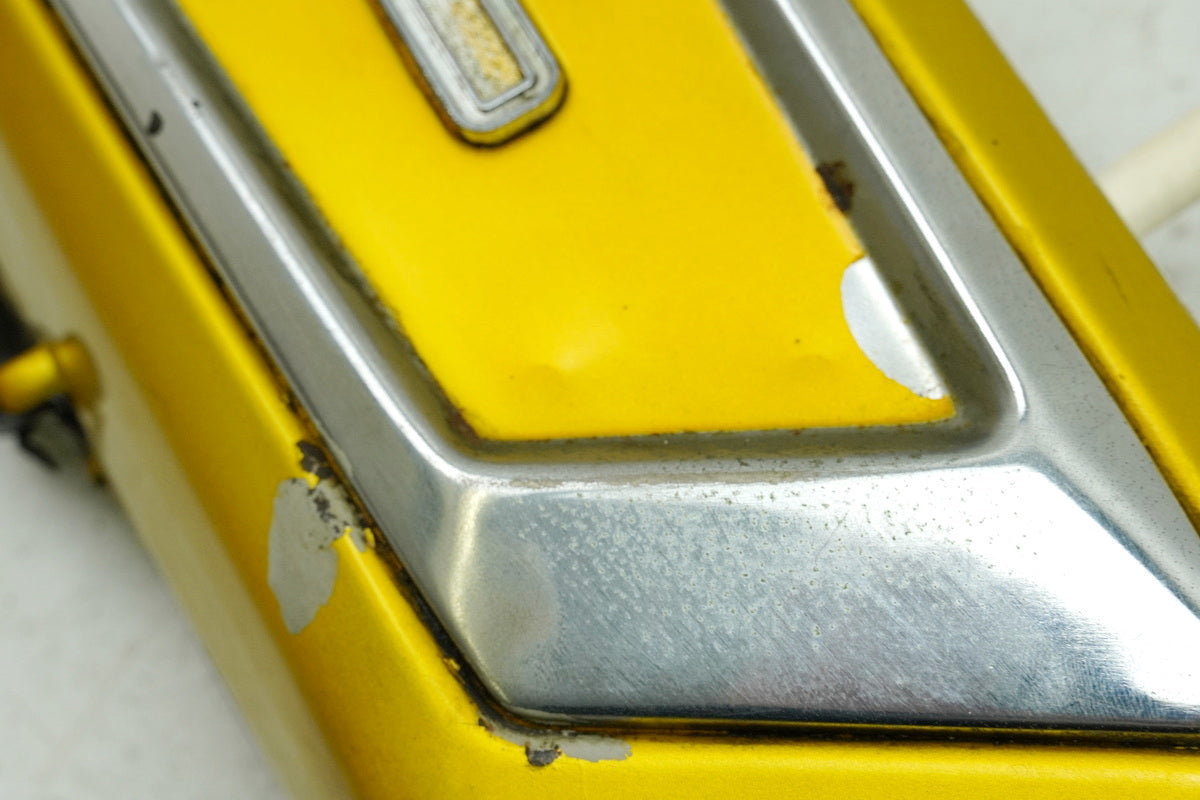 YAMAHA DS7 250 Öltank Ölbehälter Abdeckung Cover Seitendeckel (für Motor)