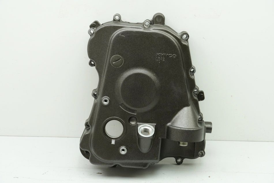 KYMCO XCiting 500 i RFBT70040 tapa motor derecha cárter tapa alternador