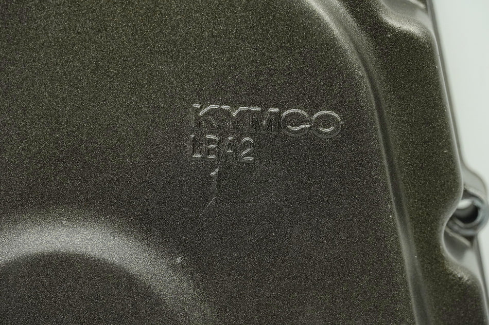KYMCO XCiting 500 i RFBT70040 tapa motor derecha cárter tapa alternador