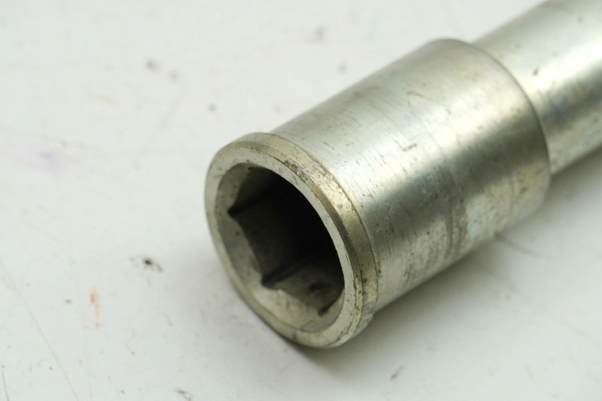 KAWASAKI ZX-6R ZX600G Front Axle I Axle Nut (for Front Wheel) 98-99