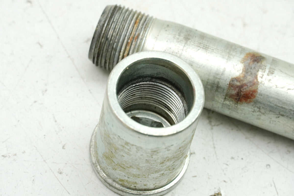 KAWASAKI ZX-6R ZX600G Front axle II Axle nut for wheel front 98-99