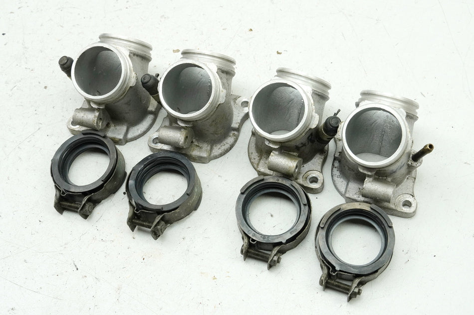 YAMAHA VMX12 VMAX 1200 2WE Verbinder Vergaser Stutzen Gummis Lufteinlass (Motor)