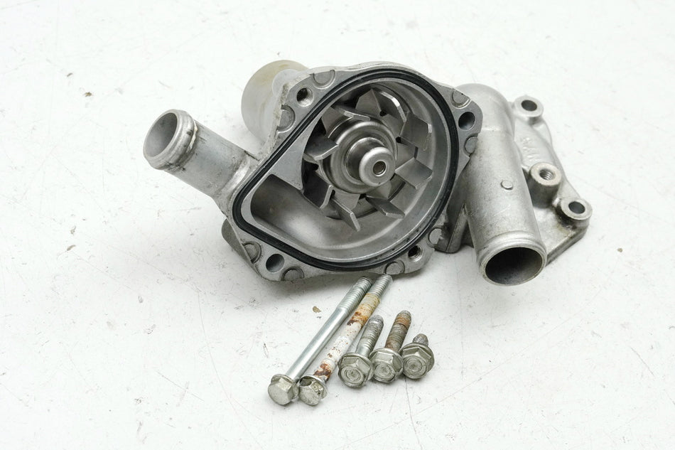 HONDA CB 500 PC32 Bomba de agua Tapa motor Water Pump
