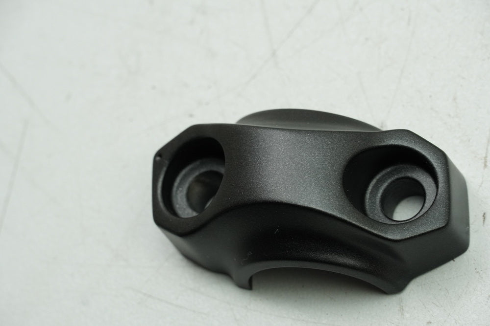 YAMAHA MT XSR XJR Original Top Triple Clamp Handlebar Clamp Riser Holder - NEW