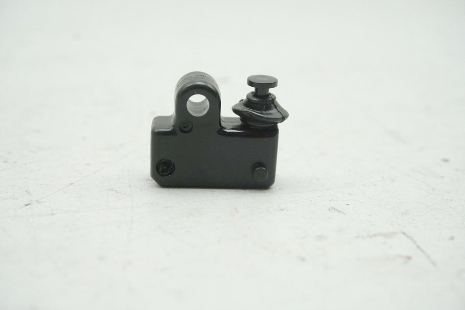 YAMAHA XVS 1100 VP05 DRAG STAR Interruptor de luz de freno delantero
