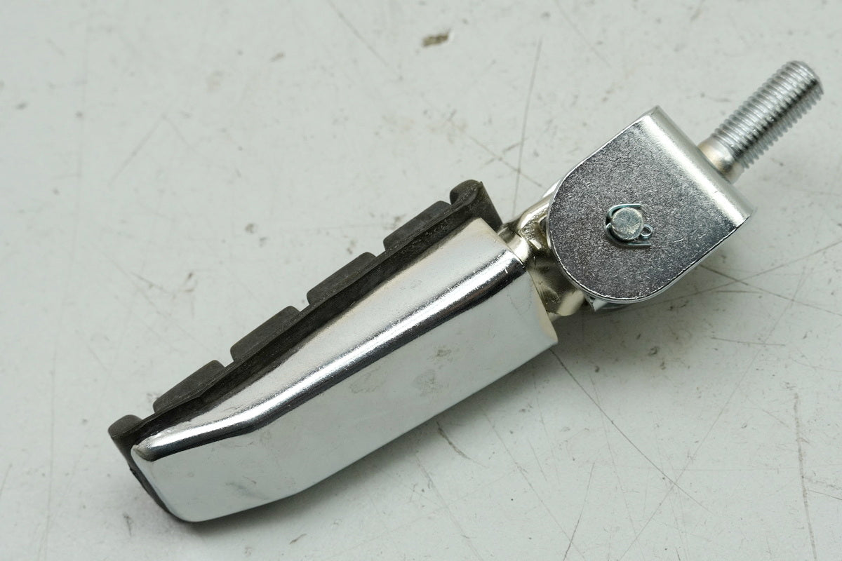 YAMAHA FJ1200 XJ900 RD350LC original Pillion Footrest Left Rear - NEW