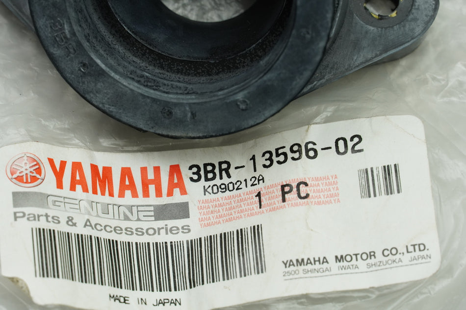 YAMAHA XV535 original Ansaugstutzen Verbindung Vergaser 2 3BR-13596-02 - NEU