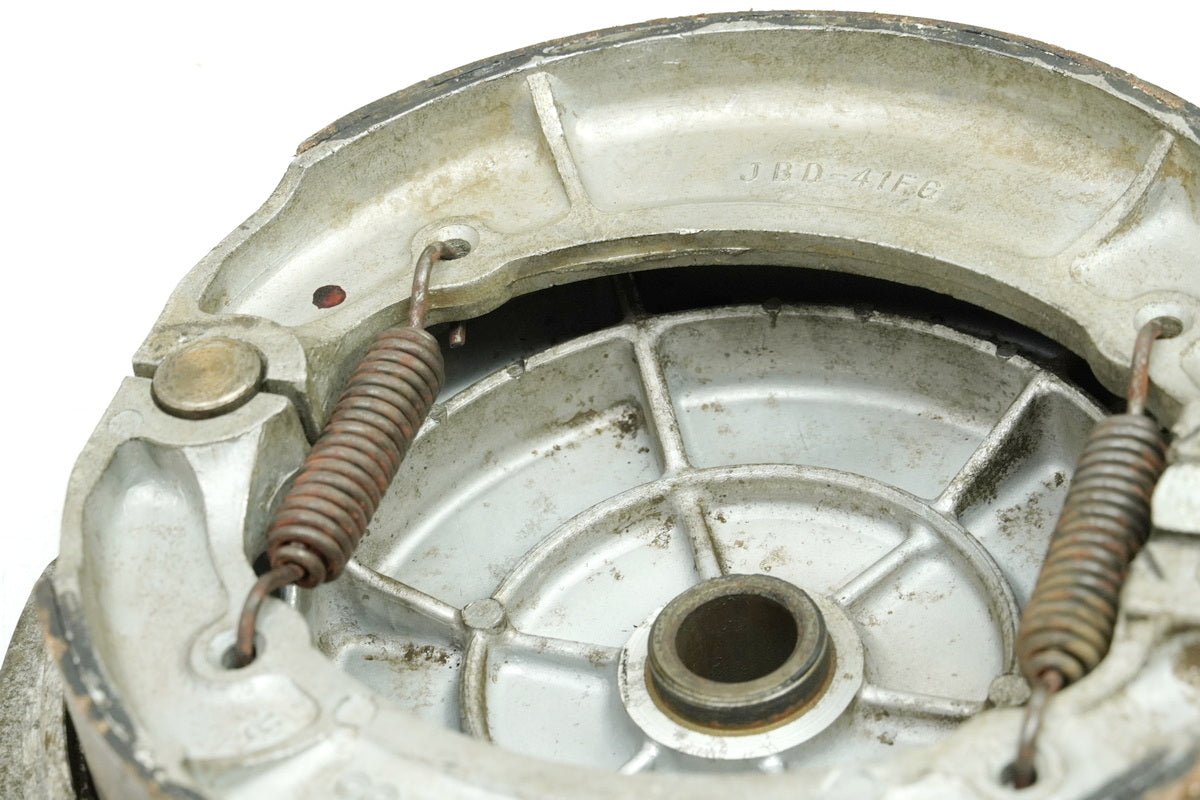 YAMAHA DS7 250 Tambor de freno trasero Anclaje de freno (para llanta, freno trasero)