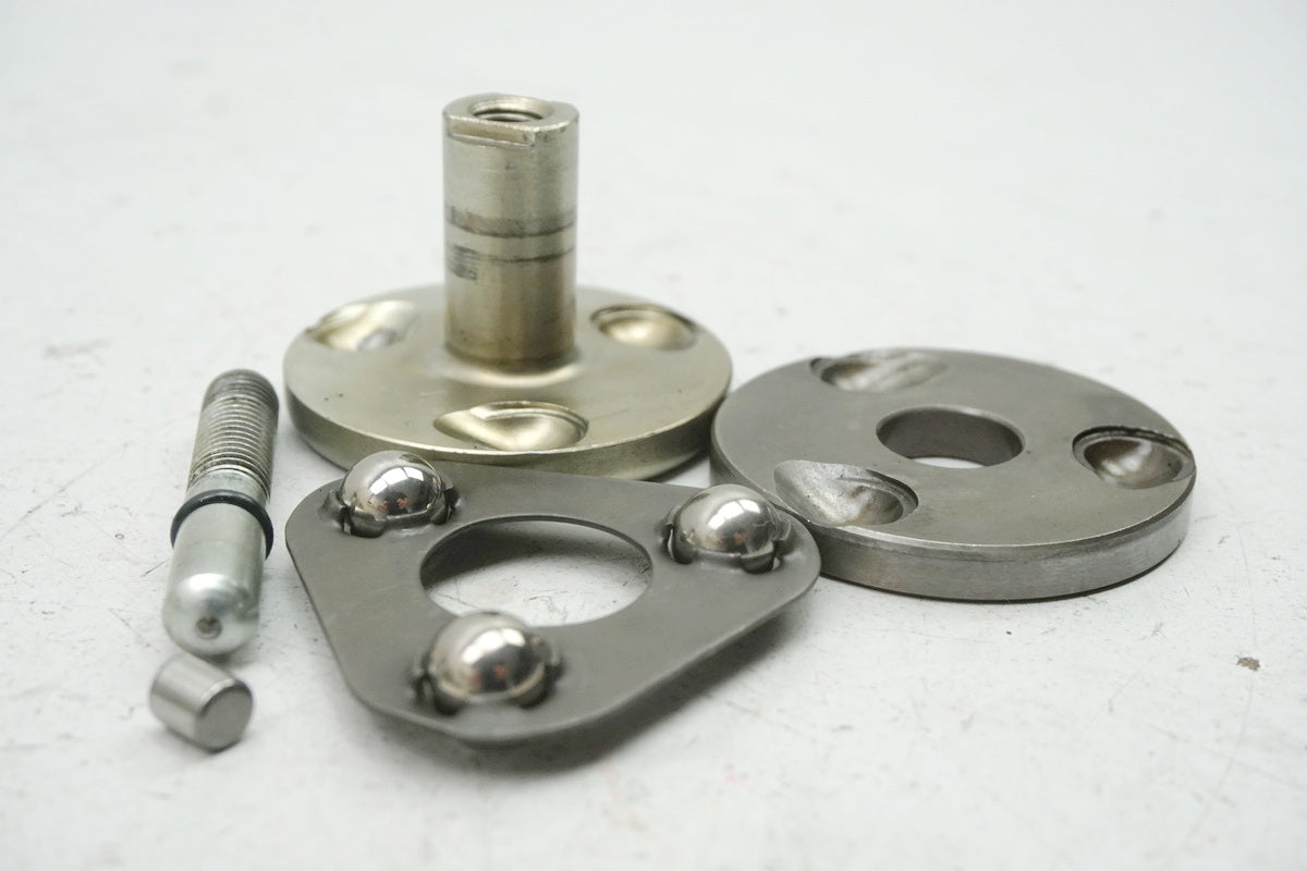 YAMAHA XVS 1100 VP05 DRAG STAR Clutch Pressure Plate Housing Thrust Pin