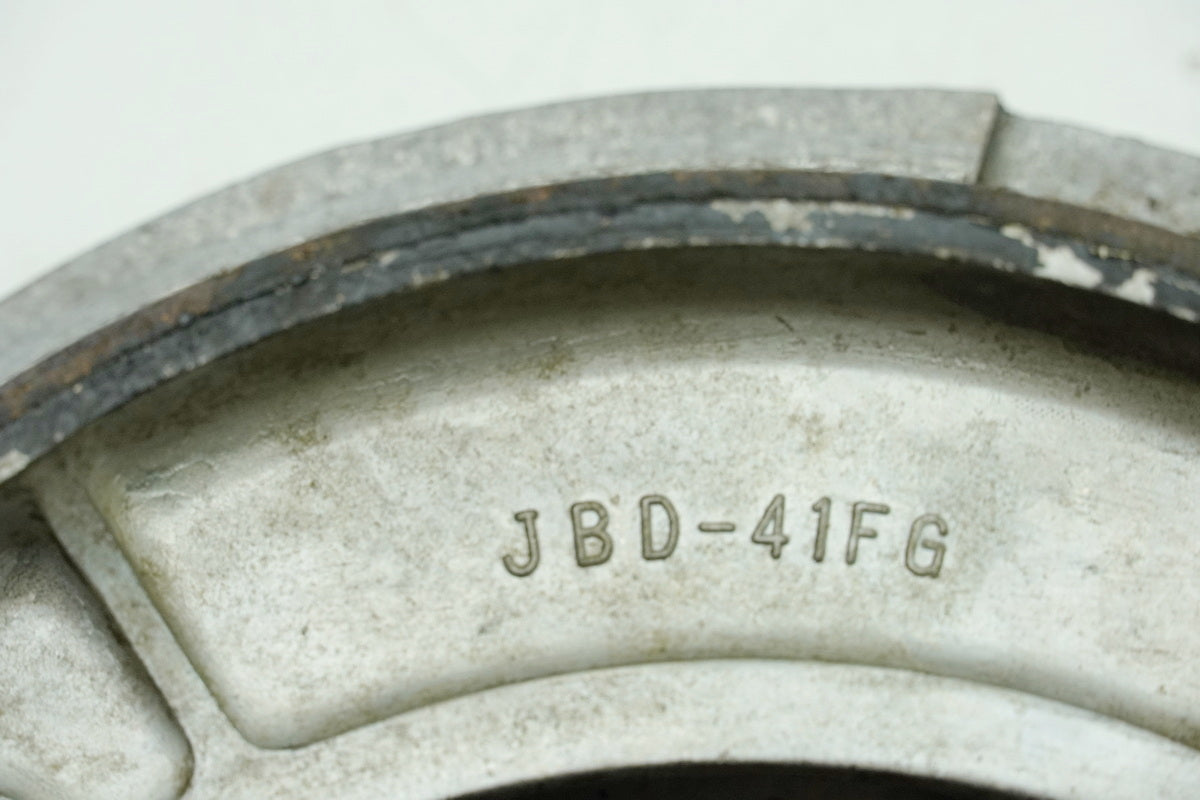 YAMAHA DS7 250 Bremstrommel vorn Bremsanker Tachoantrieb Tachoschnecke für Felge
