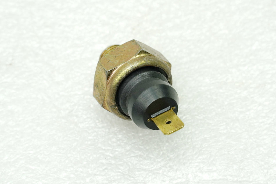 MOTO MORINI CORSARO 1200 Interruptor de presión de aceite (para circuito de aceite del motor)