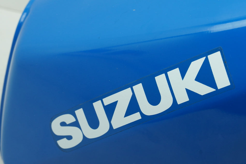 SUZUKI RG 125 NF12B GAMMA Tanque de combustible de gasolina Fuel tank libre de óxido