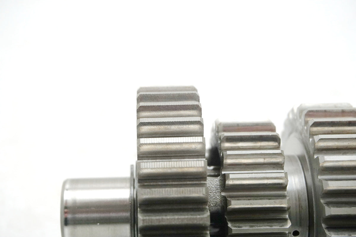 YAMAHA XVS 1100 VP05 DRAG STAR Main Shaft Transmission Gears Gear Shaft