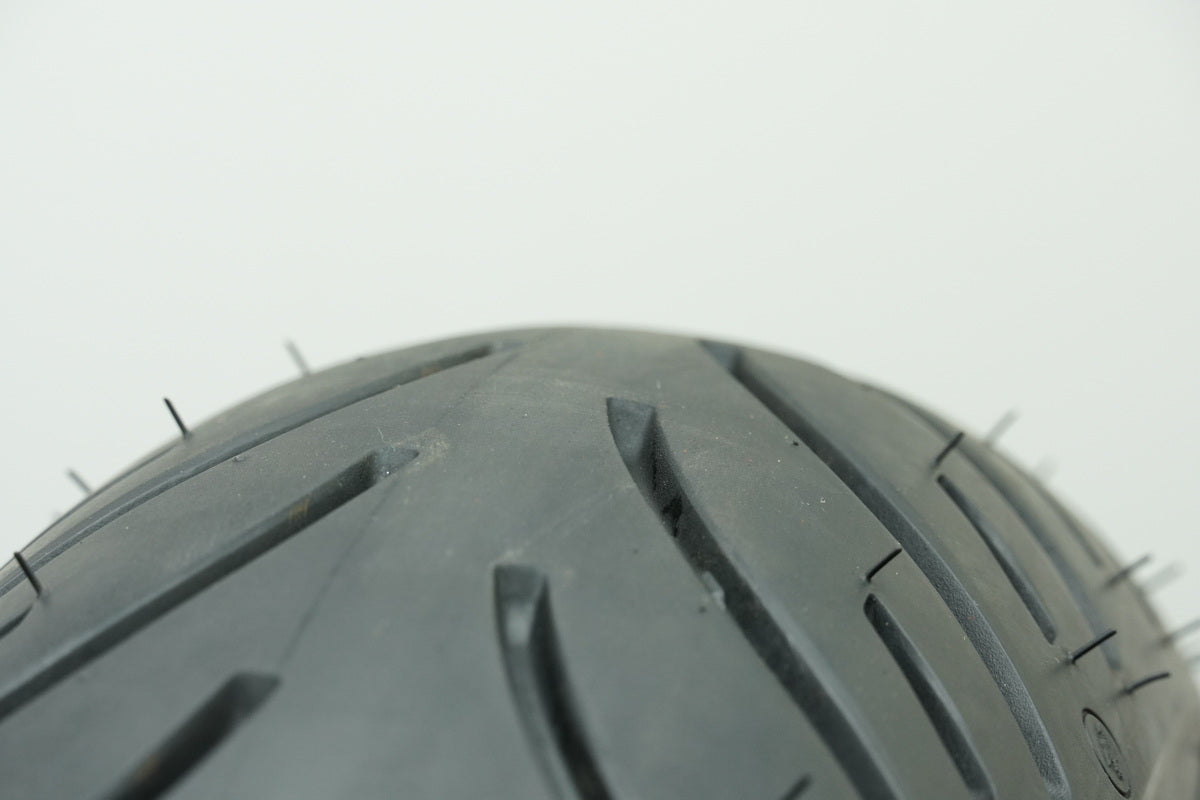 Michelin Road Classic 140/80 B 17 MC 69V neumático trasero - como nuevo