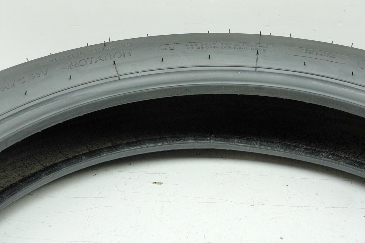 Michelin Road Classic 110/ 90 B 18 MC 61V Reifen vorn - neuwertiger Zustand