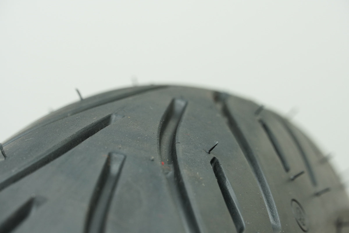 Michelin Road Classic 110/ 90 B 18 MC 61V Reifen vorn - neuwertiger Zustand