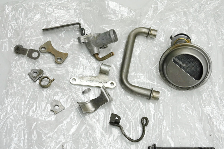 HONDA CB 500 PC32 Schrauben & Kleinteile - für Motor