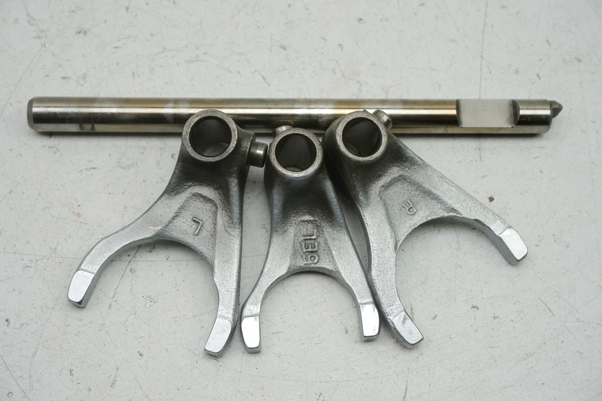 YAMAHA XVS 1100 VP05 DRAG STAR Gearbox Shift Forks