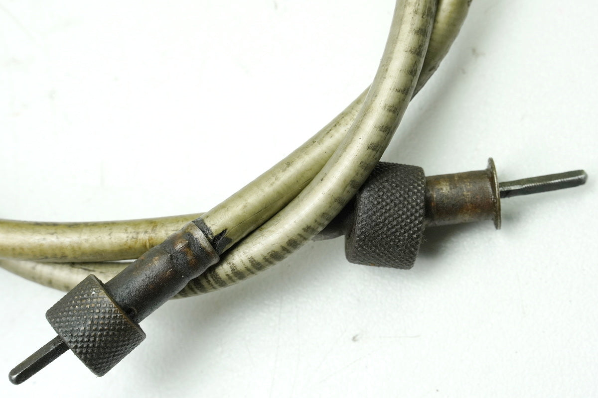 YAMAHA DS7 250 Eje Cuentarrevoluciones (para Cable Cuentakilómetros Salpicadero)