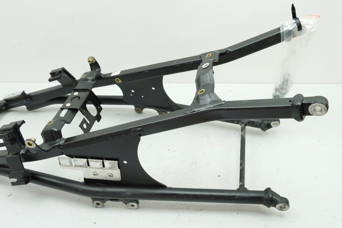 TRIUMPH SPEED TRIPLE 955 i 595 N Heckrahmen Rahmenheck Subframe unfallfrei