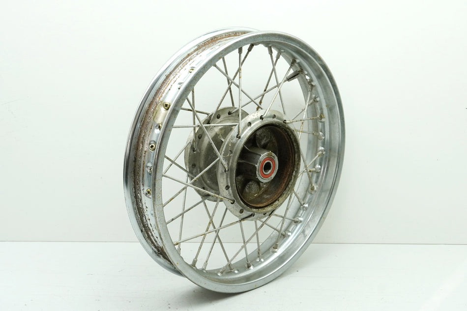 YAMAHA SR 250 3Y8 Llanta trasera Rueda trasera Radios Buje J 16 x MT 2.15